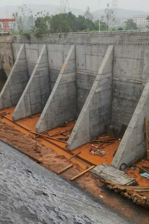 临沂沂南县锚杆式挡土墙
